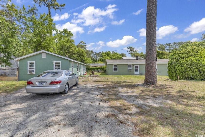 Multifamily property with a total of six units in three - Beach Lot for sale in Myrtle Beach, South Carolina on Beachhouse.com