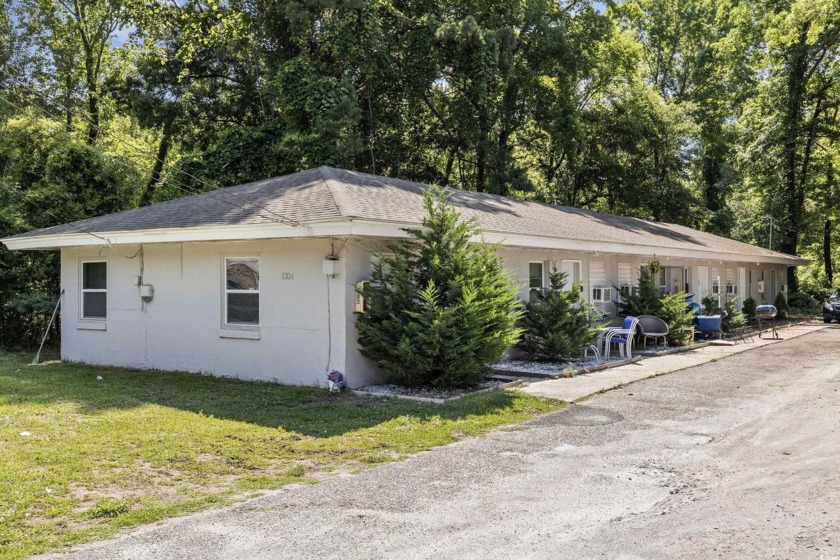 Multifamily property with a total of six units consisting of six - Beach Lot for sale in Myrtle Beach, South Carolina on Beachhouse.com