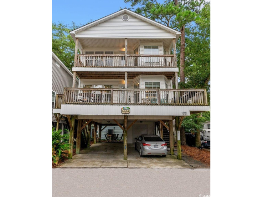 Your Coastal Dream Awaits in Ocean Lakes! Discover the perfect - Beach Home for sale in Myrtle Beach, South Carolina on Beachhouse.com