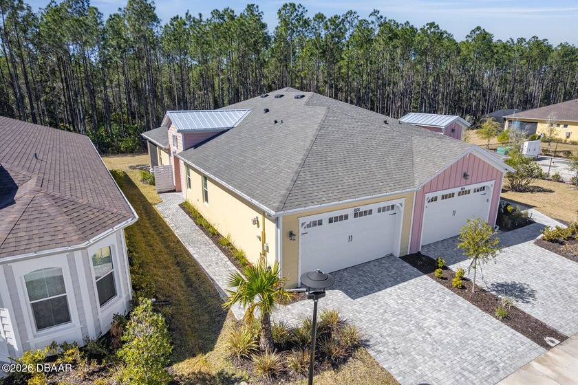 Gorgeous 2 Bedroom 2 Bath + Office/Dev Villa with upgrades - Beach Home for sale in Daytona Beach, Florida on Beachhouse.com