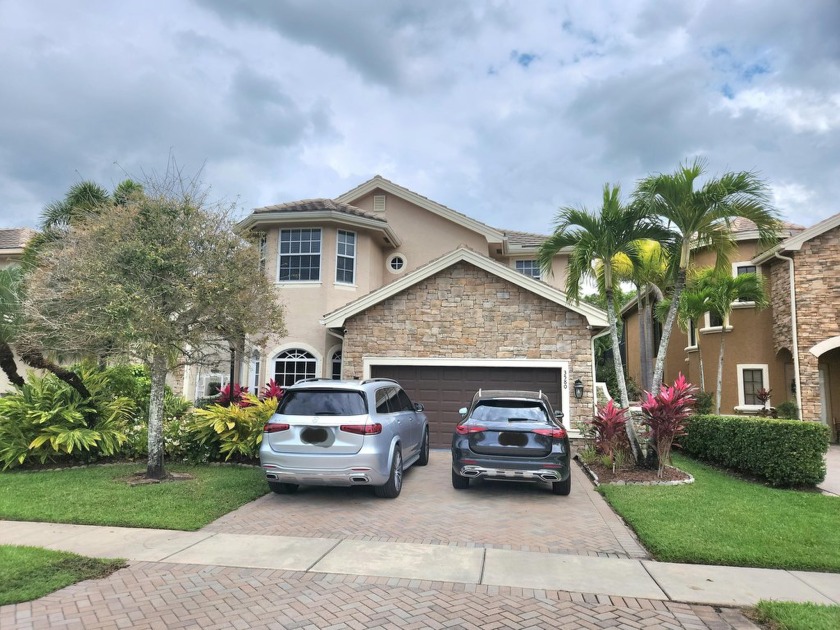 Welcome to your dream home nestled in the heart of the - Beach Home for sale in Wellington, Florida on Beachhouse.com