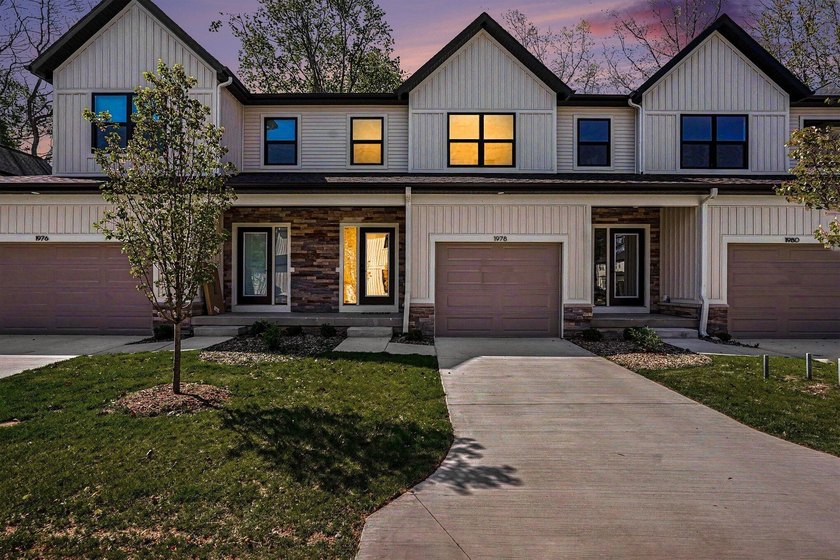 One of the last Shorewood Lane condos available! Enjoy brand-new - Beach Condo for sale in Holland, Michigan on Beachhouse.com