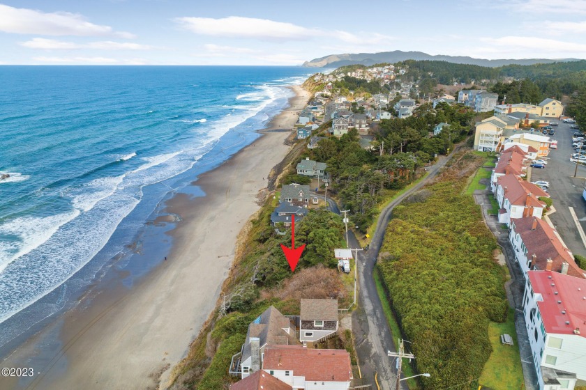 OCEANFRONT LOT in a fantastic location! Includes preliminary - Beach Lot for sale in Lincoln City, Oregon on Beachhouse.com