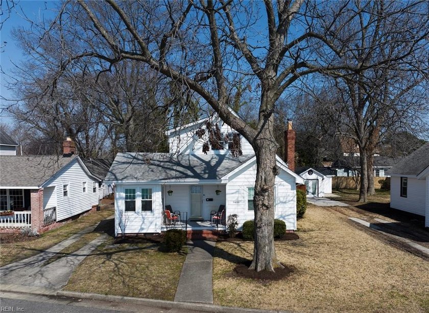 Welcome to 9408 River Road - offering peaceful river views and a - Beach Home for sale in Newport News, Virginia on Beachhouse.com