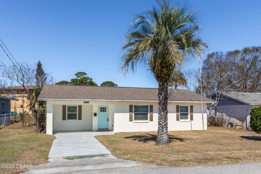 Look no further - this is the one! No HOA! Updated 3BR/1BA with - Beach Home for sale in Port Orange, Florida on Beachhouse.com