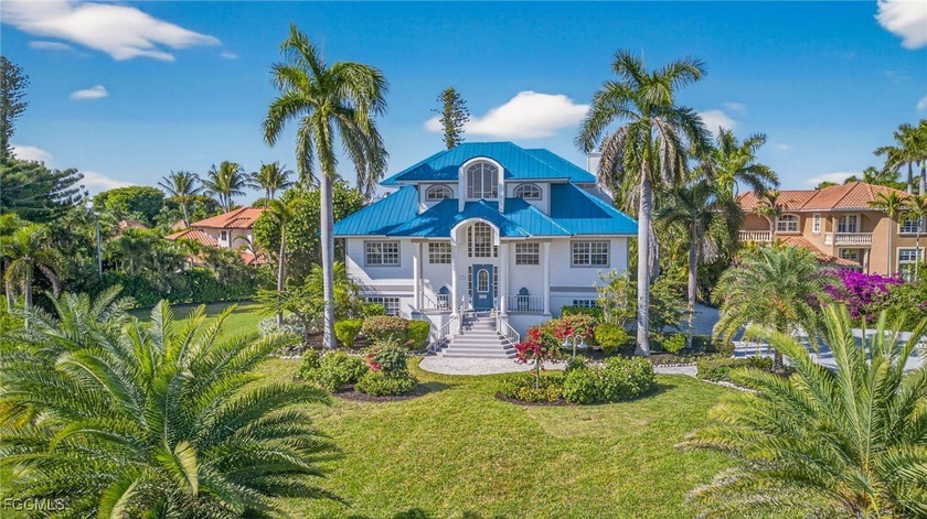 Discover the essence of Sanibel's island lifestyle in this - Beach Home for sale in Sanibel, Florida on Beachhouse.com