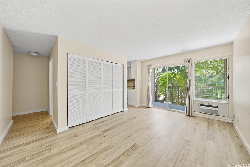 INCREDIBLE VALUE AT A NEW PRICE!!!!! Don't wait, book a showing - Beach Condo for sale in Honolulu, Hawaii on Beachhouse.com