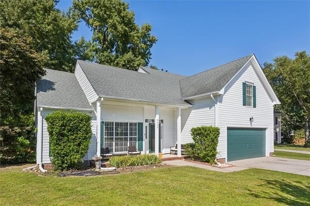 Welcome to the well-known subdivision of Burbage Grant! This - Beach Home for sale in Suffolk, Virginia on Beachhouse.com