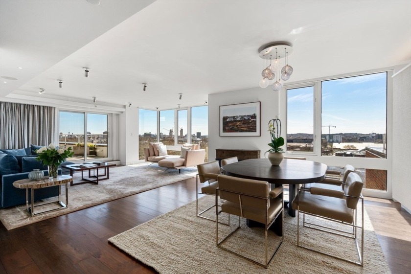 Rare opportunity to own a sophisticated and spacious penthouse - Beach Condo for sale in Cambridge, Massachusetts on Beachhouse.com