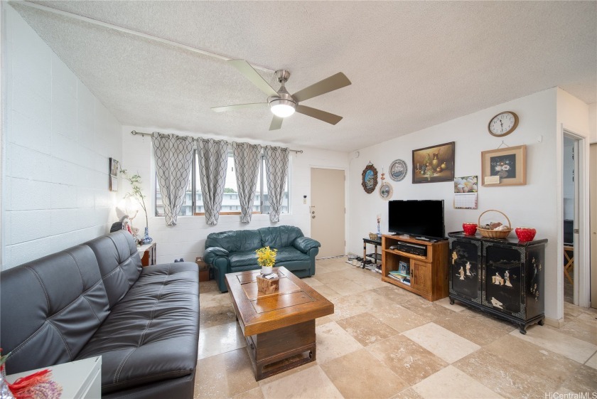 Welcome home to Kunia Palms! This charming 2-bedroom residence - Beach Condo for sale in Waipahu, Hawaii on Beachhouse.com