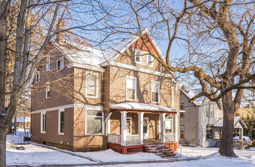 This building offers an exceptional East Hillside opportunity: - Beach Townhome/Townhouse for sale in Duluth, Minnesota on Beachhouse.com