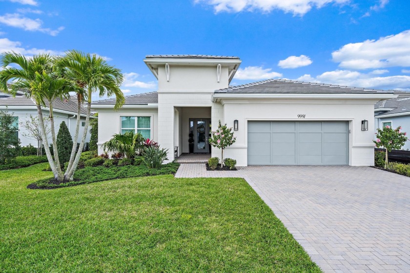 Discover the Isla Bella model, the largest floor plan in the - Beach Home for sale in Palm Beach Gardens, Florida on Beachhouse.com