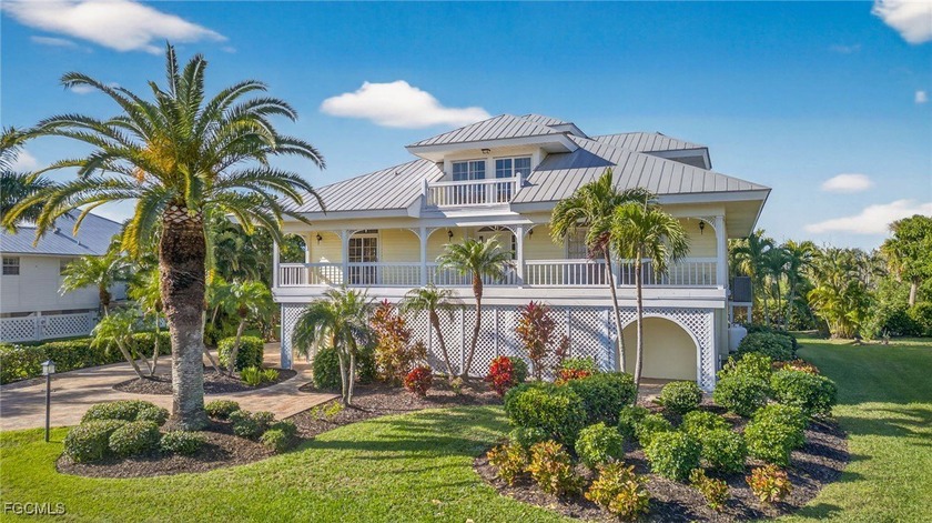 Tucked away on a quiet cul de sac in the sought after Dunes - Beach Home for sale in Sanibel, Florida on Beachhouse.com