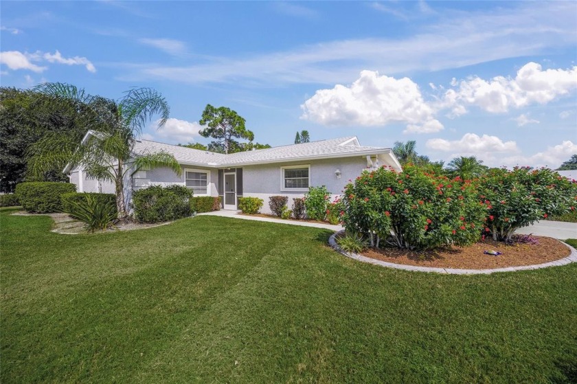 The Villas of Cedar Creek offers another exceptional property! - Beach Home for sale in Sarasota, Florida on Beachhouse.com