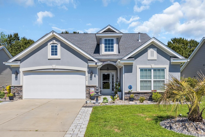 Welcome to the highly desirable Palm Lakes community! This - Beach Home for sale in Little River, South Carolina on Beachhouse.com