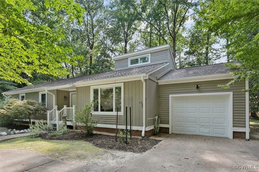 Welcome to this beautifully updated 3 bedroom one level living - Beach Home for sale in Williamsburg, Virginia on Beachhouse.com