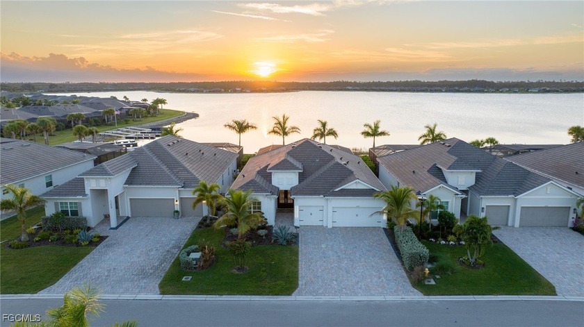 Immerse yourself in the captivating sunsets of Southwest Florida - Beach Home for sale in Fort Myers, Florida on Beachhouse.com