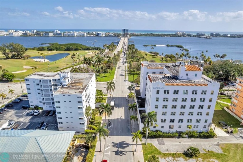 Great Location and lots of room make this large 1800sq ft +/- - Beach Condo for sale in Lake Worth Beach, Florida on Beachhouse.com