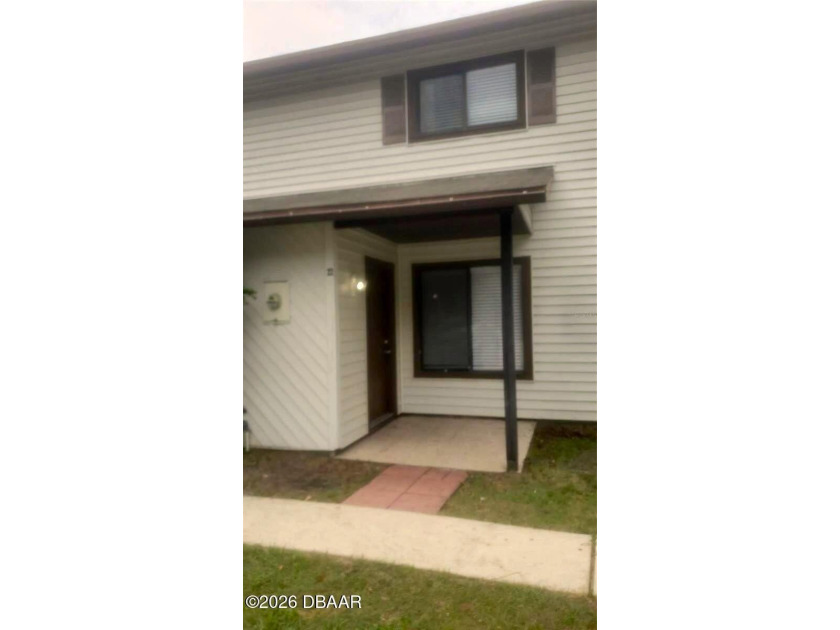 INVESTORS, RETIREES, FIRST-TIME BUYERS, SEASONAL RESIDENTS - - Beach Townhome/Townhouse for sale in Edgewater, Florida on Beachhouse.com