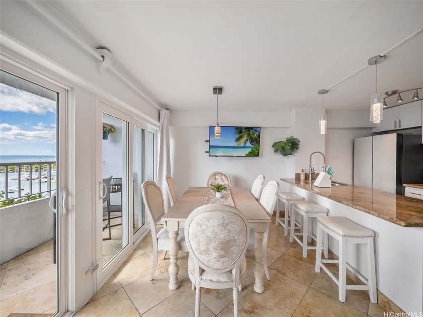 Welcome to a rare opportunity in Waikiki! This upgraded - Beach Condo for sale in Honolulu, Hawaii on Beachhouse.com