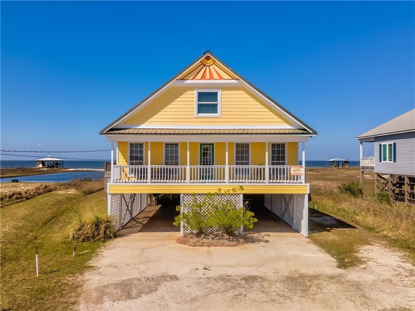This is a MUST SEE property!  Beautiful 5BR/3B spacious home - Beach Home for sale in Dauphin Island, Alabama on Beachhouse.com