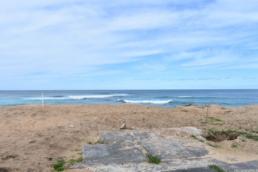 Beachfront lot on world famous Sunset Beach and views of Rocky - Beach Acreage for sale in Haleiwa, Hawaii on Beachhouse.com