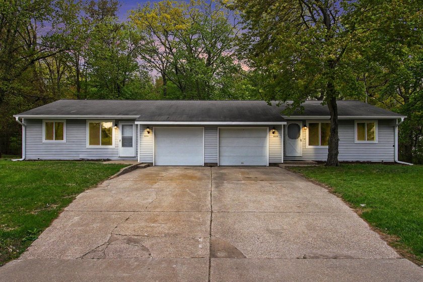 Don't miss this fully updated Spring Lake duplex -- turnkey and - Beach Home for sale in Spring Lake, Michigan on Beachhouse.com