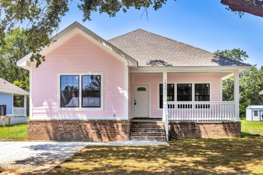 New Construction in Pascagoula!! Experience coastal living just - Beach Home for sale in Pascagoula, Mississippi on Beachhouse.com