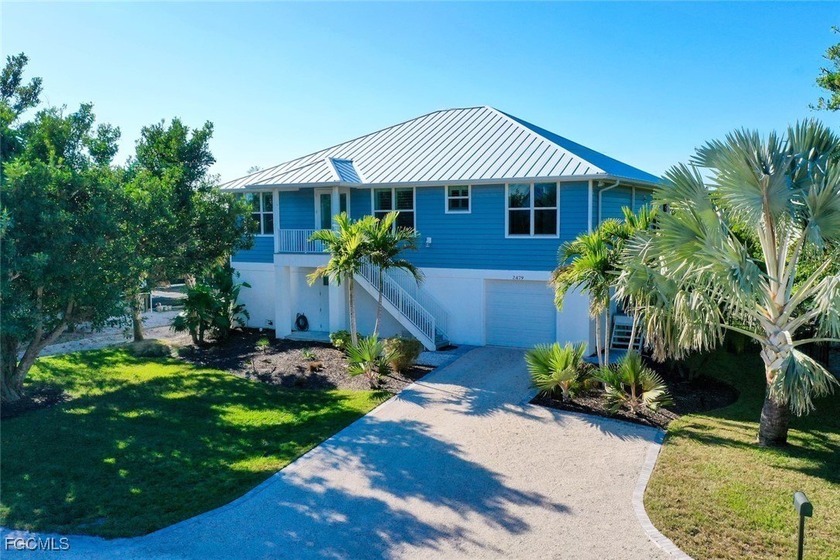 Your Ideal Sanibel Island Retreat-Modern Luxury, Gulf Access - Beach Home for sale in Sanibel, Florida on Beachhouse.com