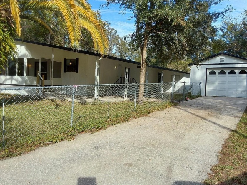 Come see this high and dry, Flood zone X, beautifully redone 2 - Beach Home for sale in New Port Richey, Florida on Beachhouse.com