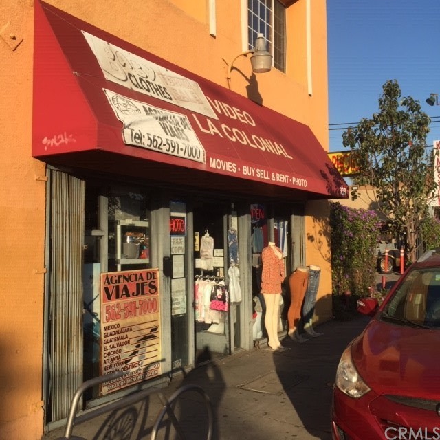Well Established Business of Gift/ Variety Store incl - Beach Commercial for sale in Long Beach, California on Beachhouse.com