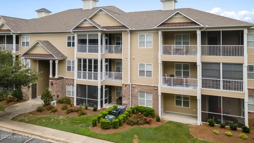 Absolutely Pristine First-Floor Condo in Renowned Crow Creek! - Beach Condo for sale in Calabash, North Carolina on Beachhouse.com
