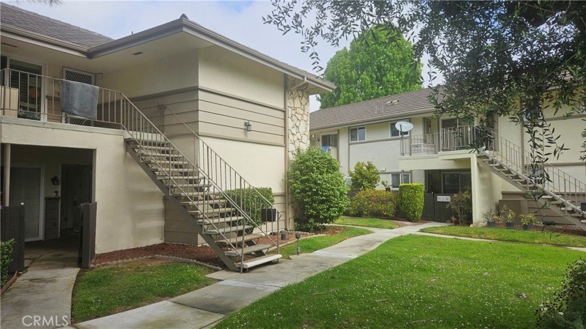 PRICE REDUCTION CREATE SUPER VALUE. This sunny and bright unit - Beach Condo for sale in Torrance, California on Beachhouse.com