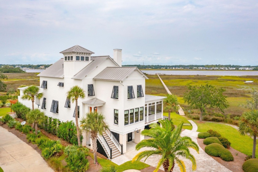 Welcome to this one-of-a-kind, custom-built Riverfront home that - Beach Home for sale in Johns Island, South Carolina on Beachhouse.com