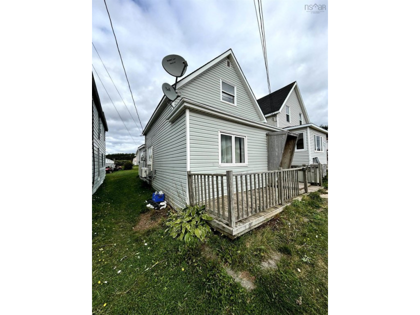 Now is your chance to own a house right in the middle of sought - Beach Home for sale in Inverness,  on Beachhouse.com