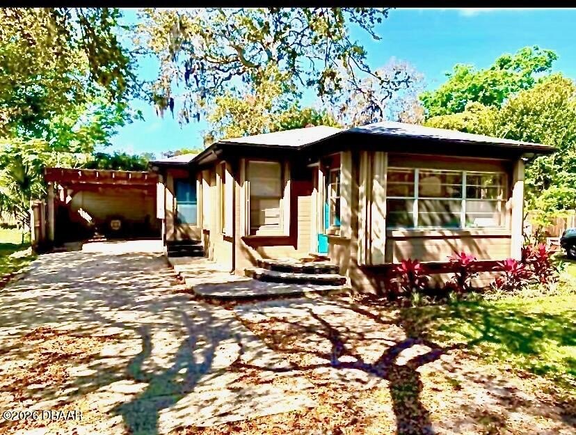 Property Setup - Main house: 2 bedrooms / 1 bathroom - Detached - Beach Home for sale in Holly Hill, Florida on Beachhouse.com