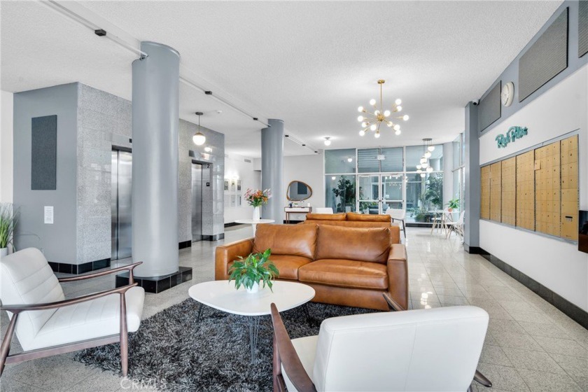 Welcome to this beautifully remodeled two-bedroom, one-bathroom - Beach Condo for sale in Long Beach, California on Beachhouse.com