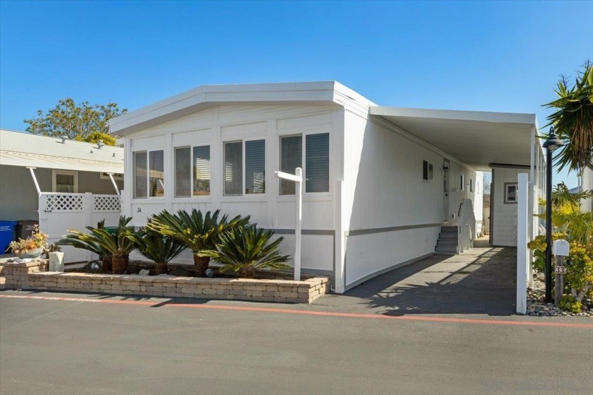 Beach living without the high cost! This light & bright, 2 bed - Beach Home for sale in Carlsbad, California on Beachhouse.com