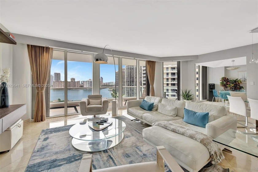 UNIQUE 2,070 SQ FT 2 BED /2 BATH + POWDER ROOM + SEPARATE - Beach Condo for sale in Aventura, Florida on Beachhouse.com