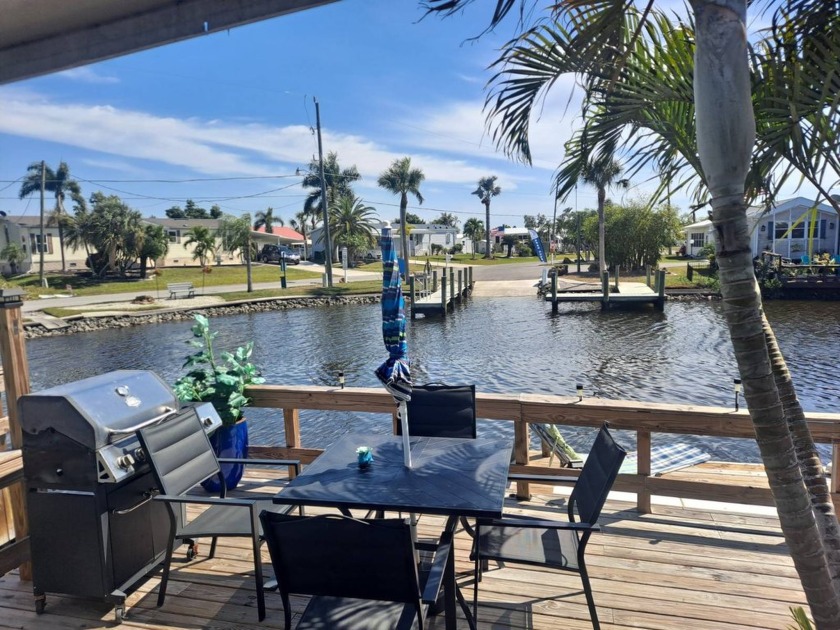 Deep Water Canal , Leads right to Charlotte Harbor (10 min boat - Beach Home for sale in Punta Gorda, Florida on Beachhouse.com