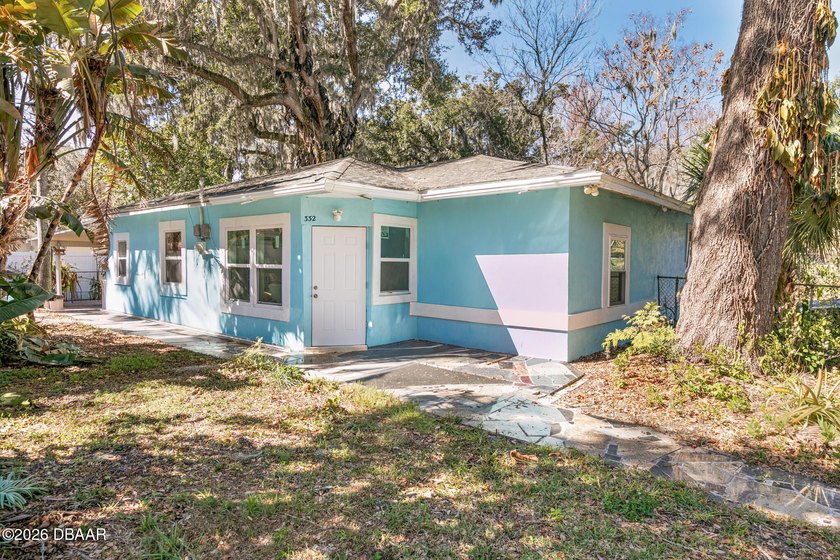 Discover the possibilities of this spacious 3 BR/2BA home with - Beach Home for sale in Daytona Beach, Florida on Beachhouse.com