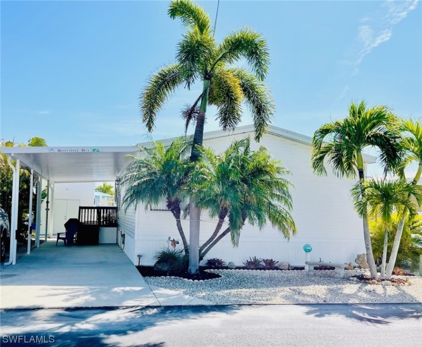 Welcome to waterfront paradise! This stunning 2-bedroom - Beach Home for sale in ST. James City, Florida on Beachhouse.com