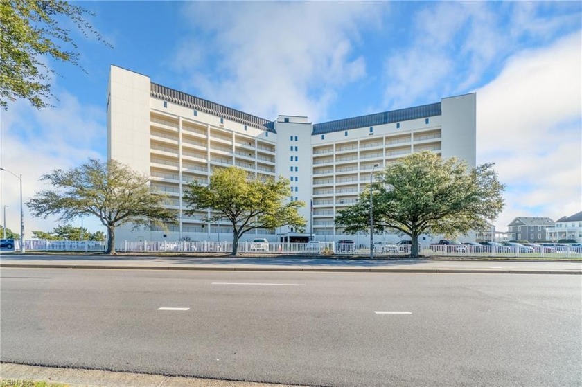 Welcome to coastal living at its finest! This stunning condo - Beach Home for sale in Norfolk, Virginia on Beachhouse.com