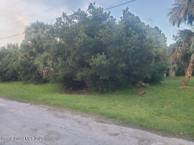 Excellent location! Residential buildable lot in SW Palm Bay - Beach Lot for sale in Palm Bay, Florida on Beachhouse.com