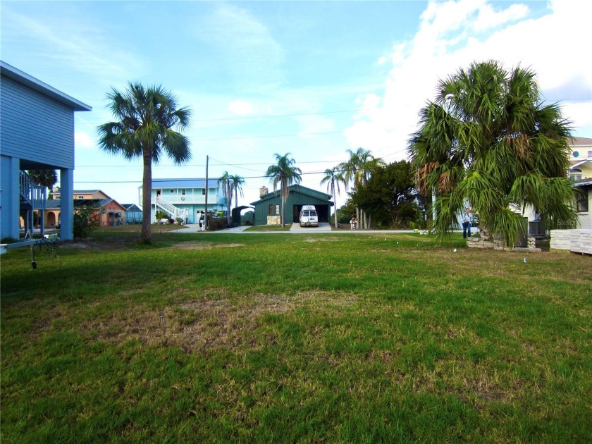 Embark on the realization of your waterfront dream home with - Beach Lot for sale in Hudson, Florida on Beachhouse.com