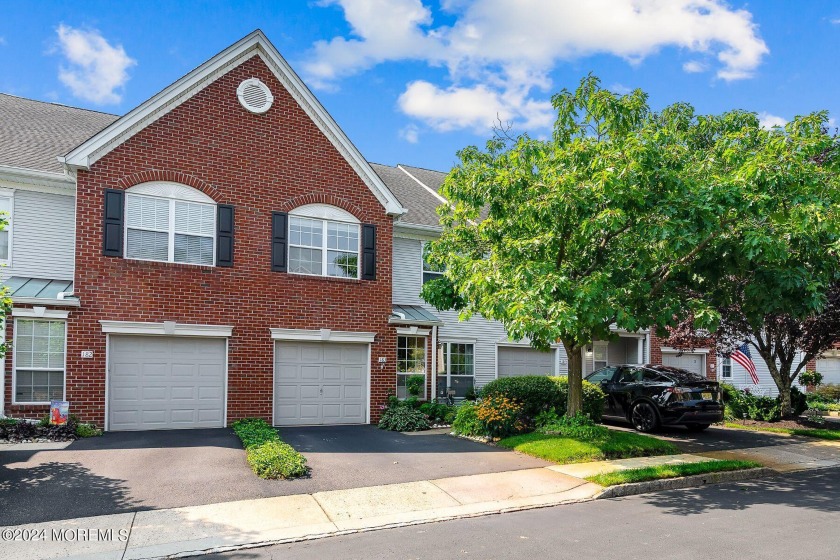 Spacious 3-bedroom, 2.5-bath townhouse in desirable Ashford - Beach Condo for sale in Sea Girt, New Jersey on Beachhouse.com