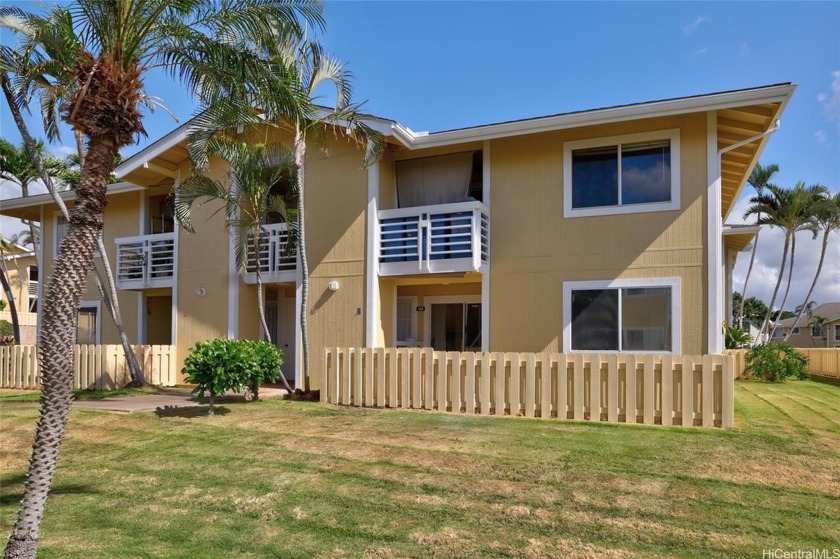 Chic, Contemporary  Cute as a Button! This beautifully - Beach Townhome/Townhouse for sale in Waipahu, Hawaii on Beachhouse.com