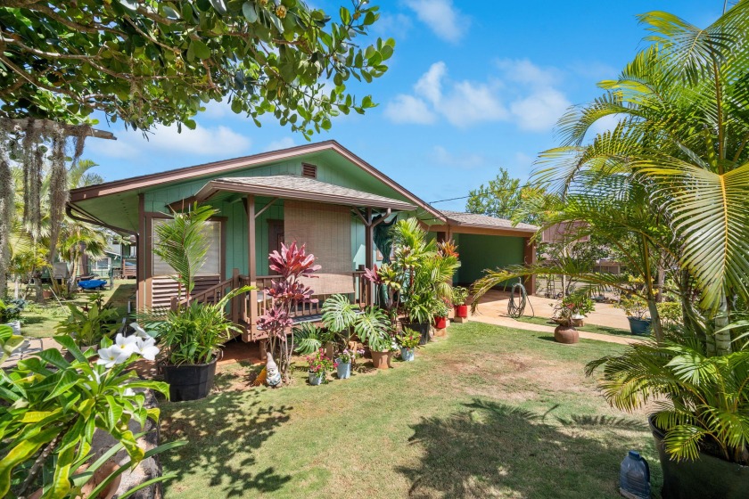 This is a leasehold property. Spacious 4-bedroom, 3-bath home in - Beach Home for sale in Anahola, Hawaii on Beachhouse.com