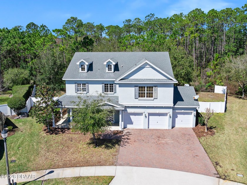 4592 total square feet on a large private parcel of land - Beach Home for sale in Ormond Beach, Florida on Beachhouse.com