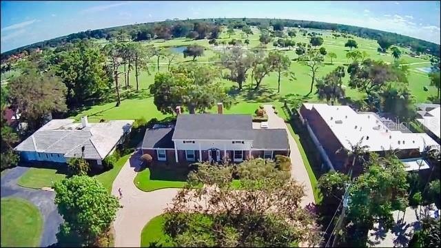 EVERY GOLFERS DREAM! A HOME THAT BACKS ON TO THE COURSE! A Rare - Beach Home for sale in Bradenton, Florida on Beachhouse.com